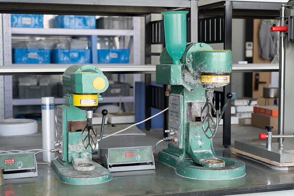 Міксер сухого цементу і піску